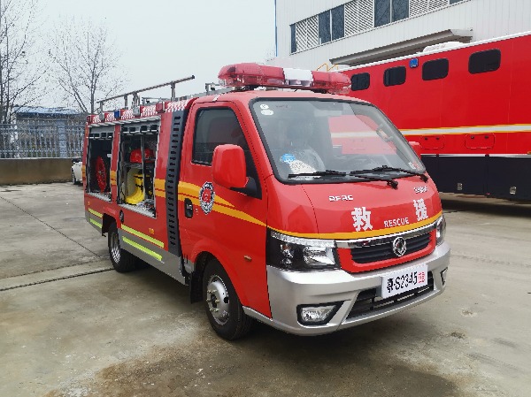 東風(fēng)途逸水霧消防車